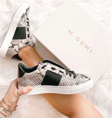 who sells m gemi shoes.